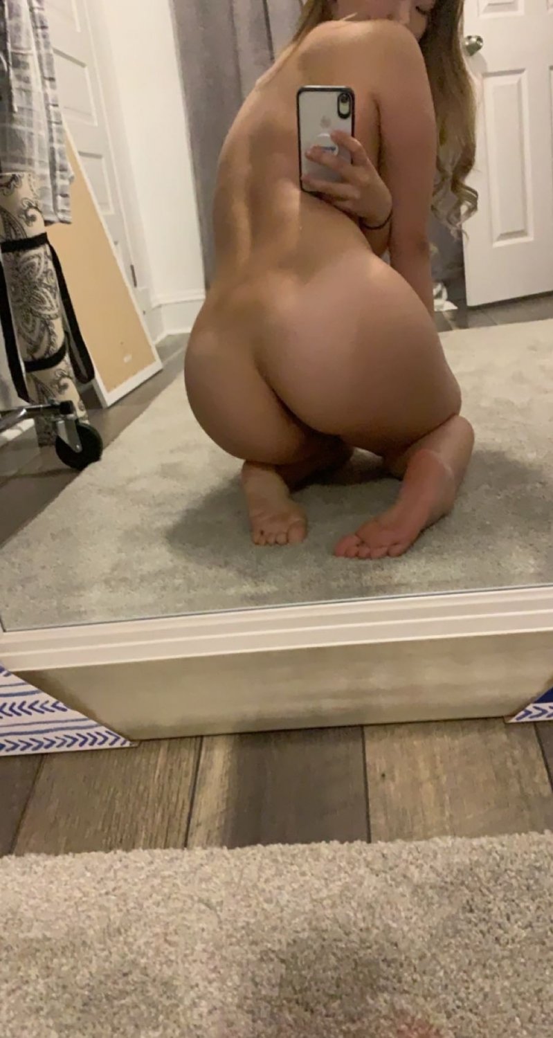 Asian pt. 1 // Sexy Asian College Student Shows Off Fit Body #CUOAl8ks