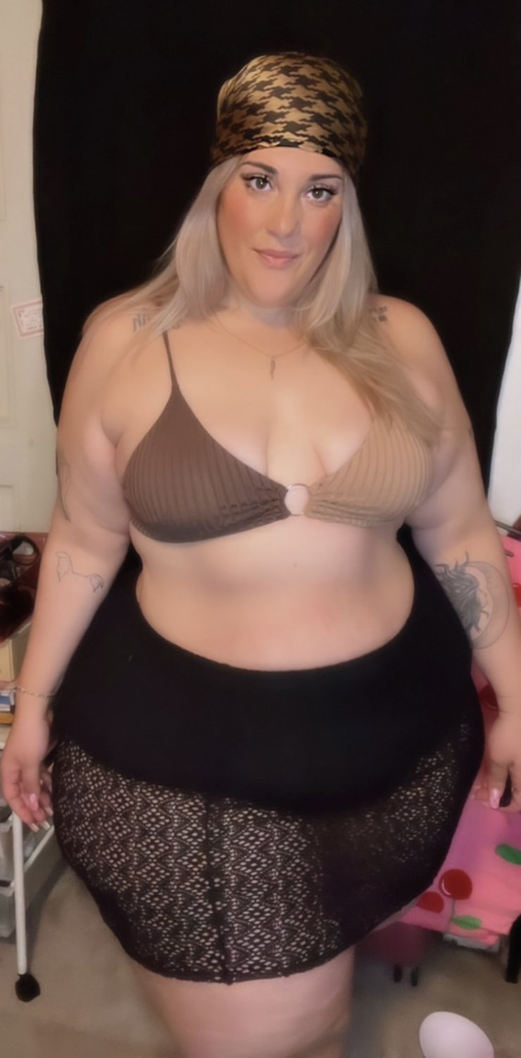 Tiffany M the fat azz slut #B1sXlWt2