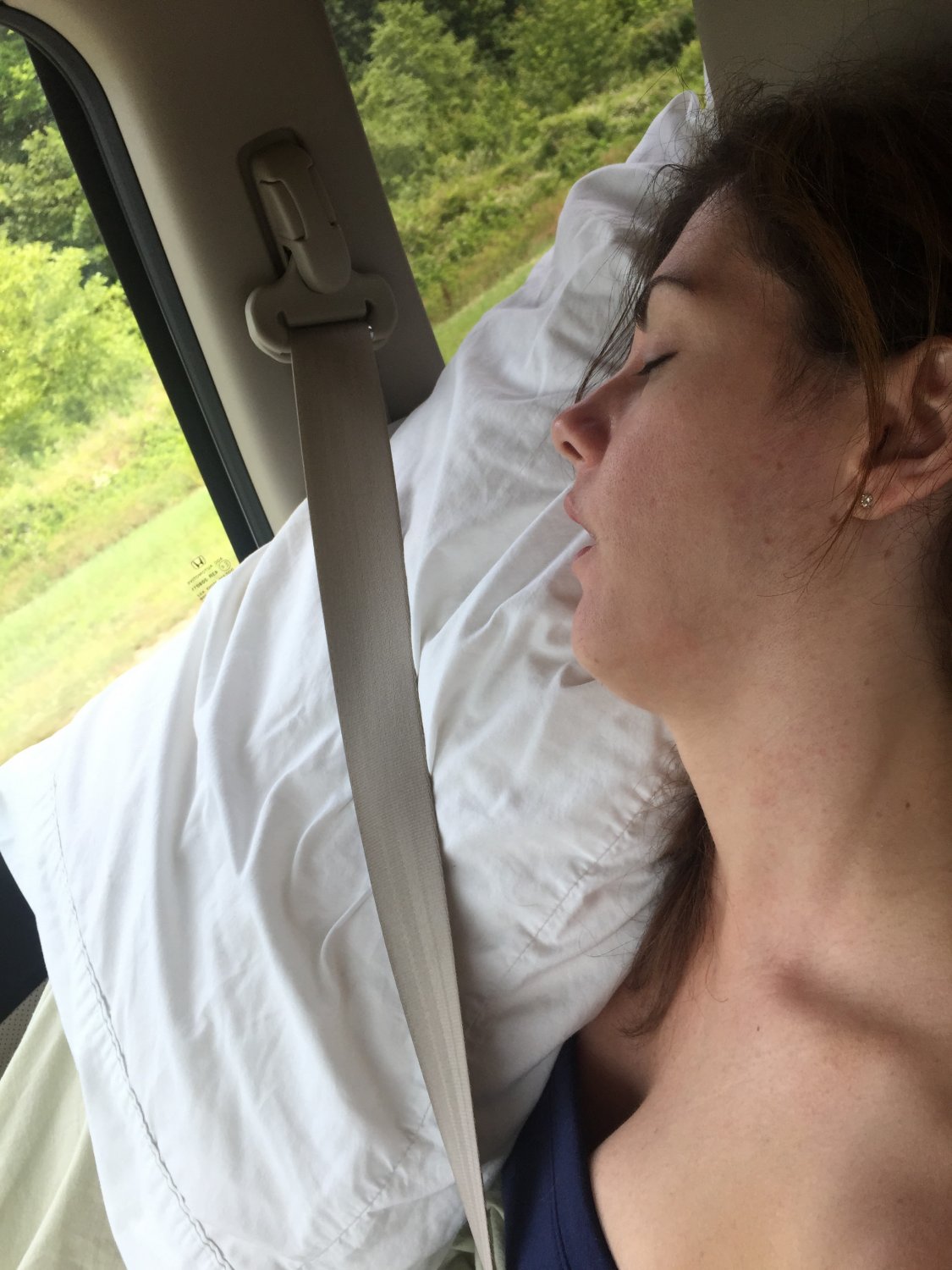 Meghan Webslut #HYIy1RY7