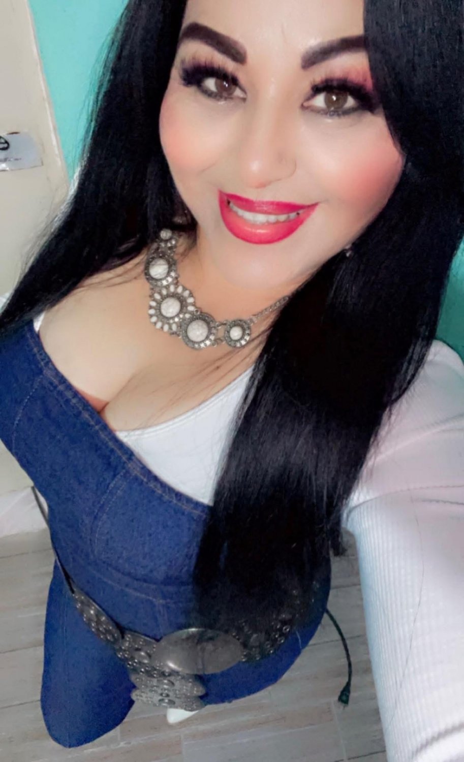 Beautiful Latina surprise anal #eWn2RYxm