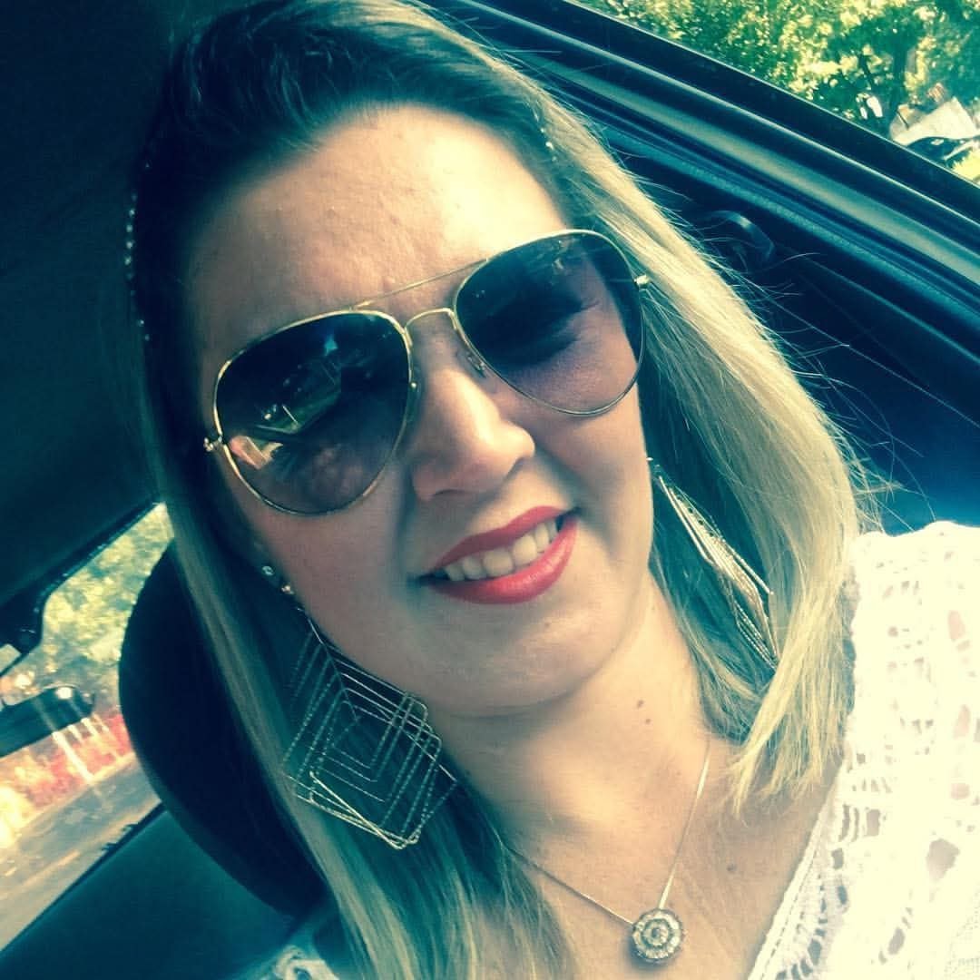 Débora esposa do corno #8gA2BuqI