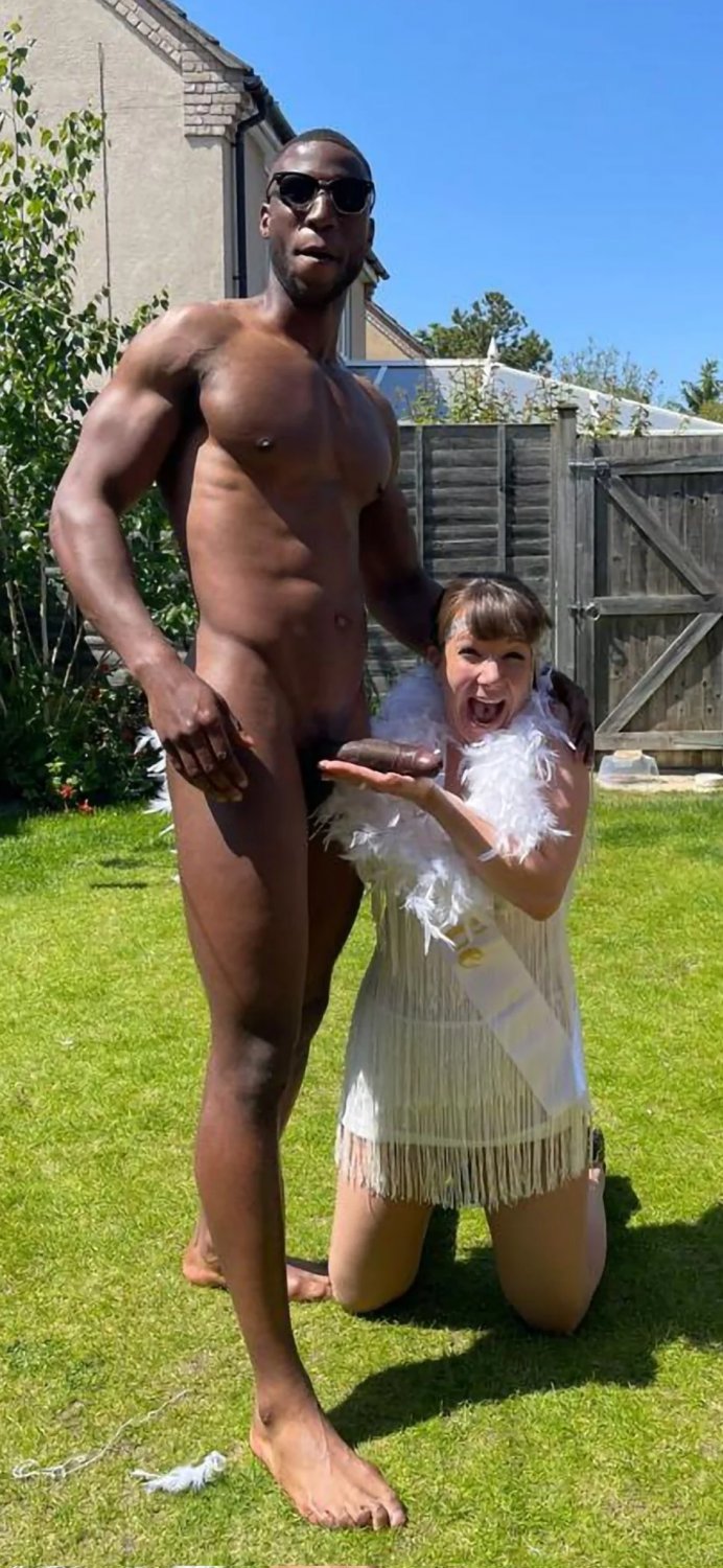 Futuras esposas de branquelos cornos de negros ππΏβ οΈπͺπΏ #cMtbekeM