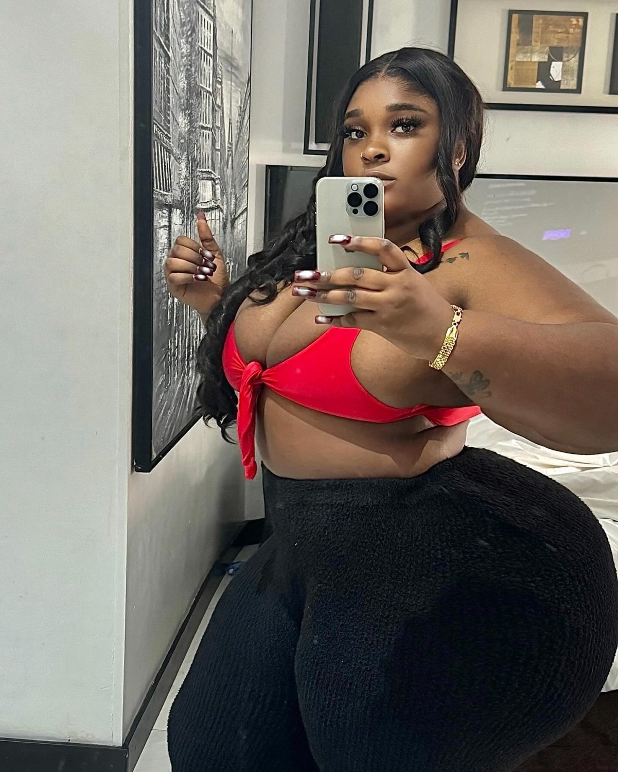 Instagram thick bitch #22vOEZXu