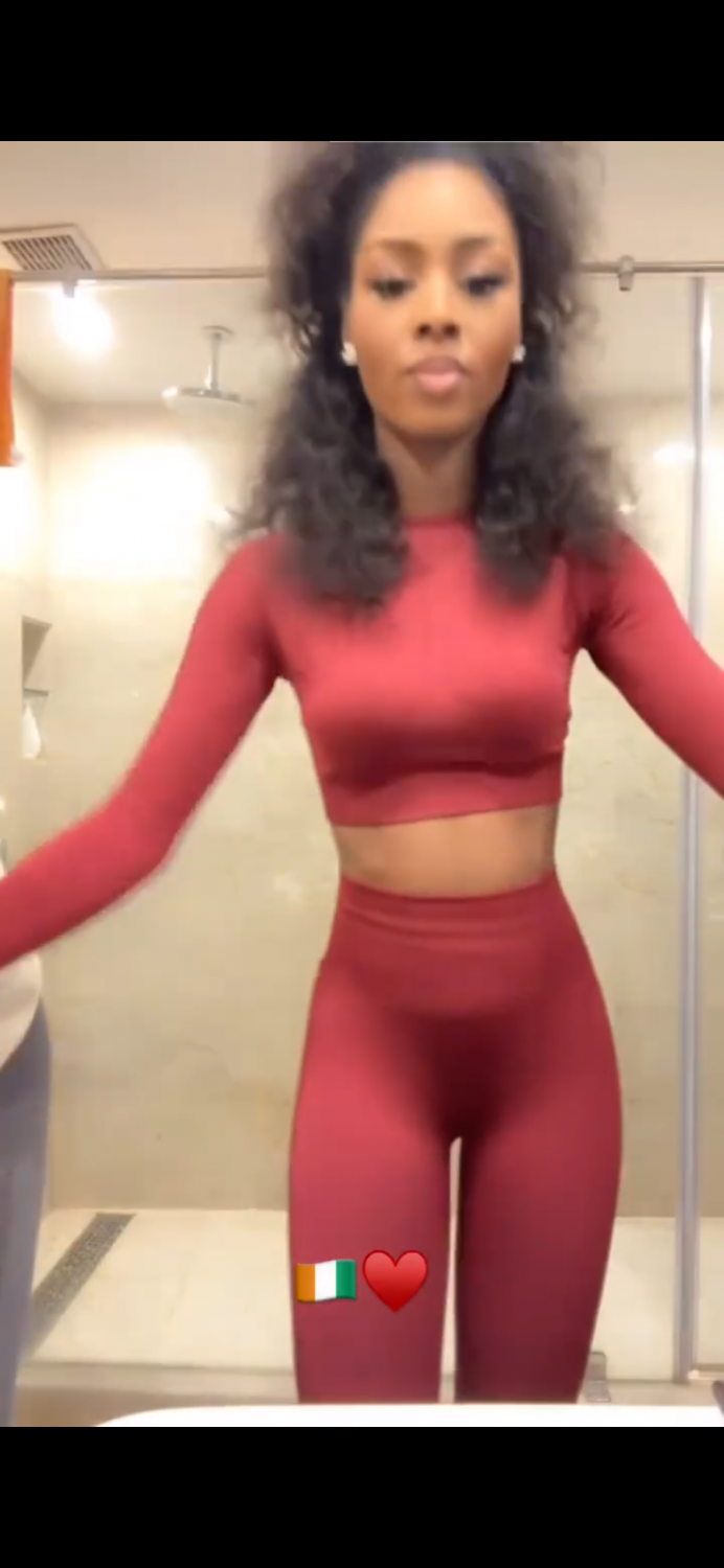 Sexy hot teen dancing in red leggings 🥵🔥 #vIk8DW88