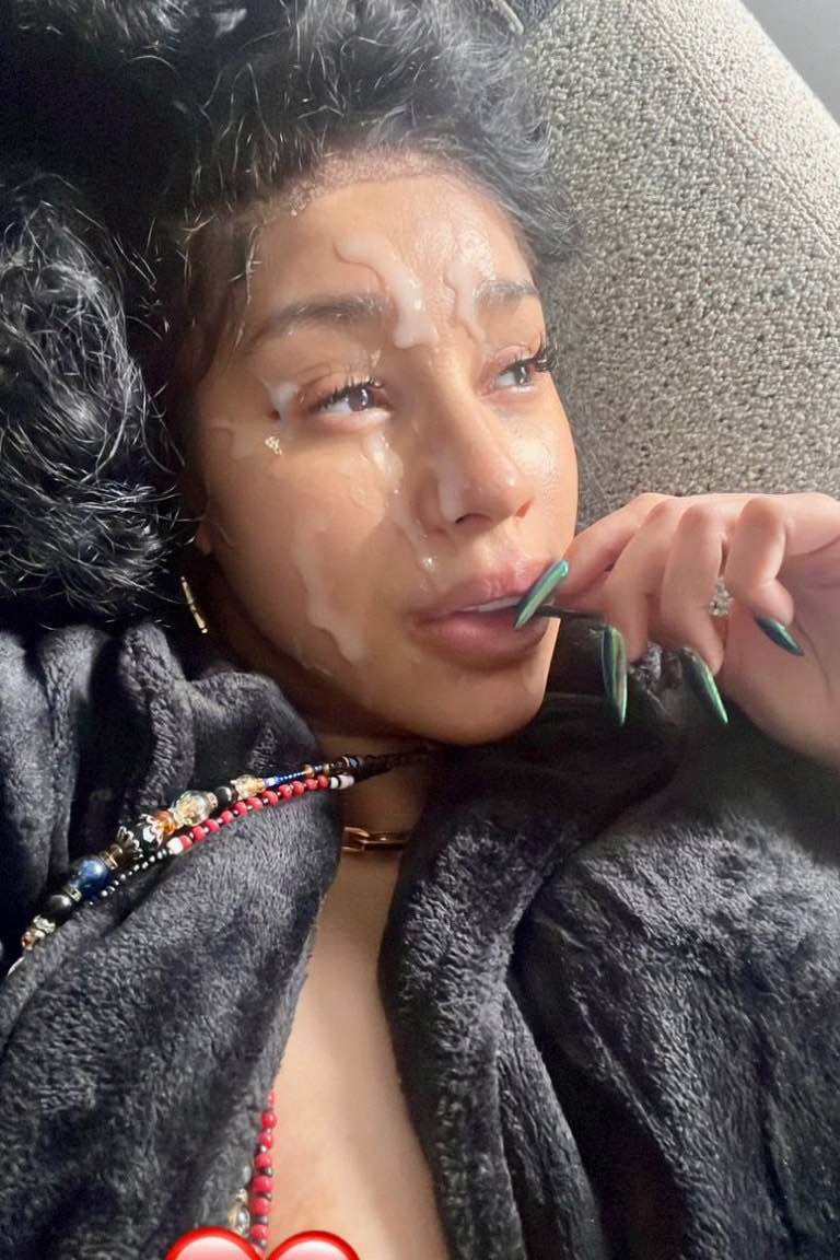 Cardi b with nut all over her face #7uwhDJLP