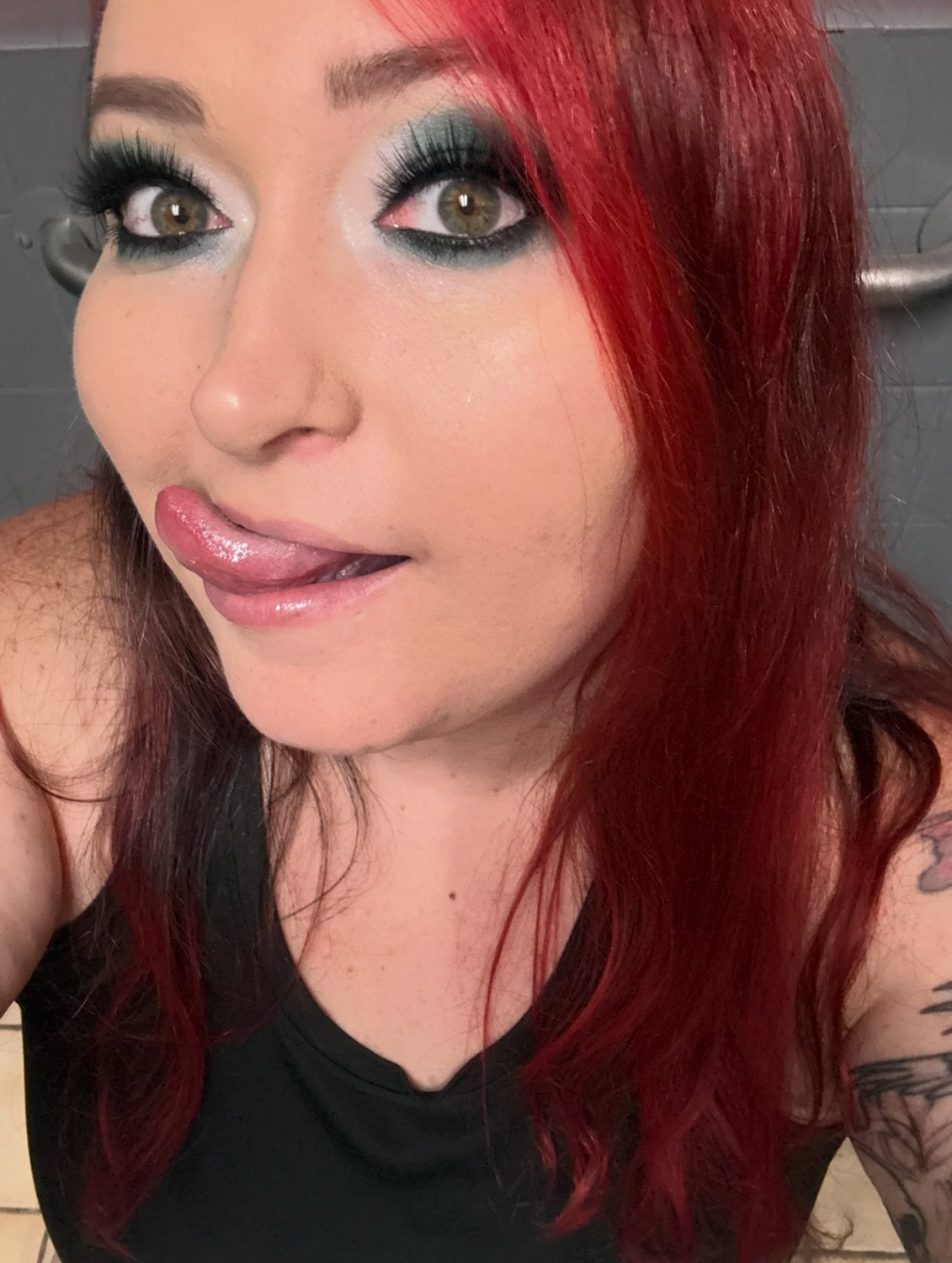 Real Exposed Amateur Cuckold Gf Taking Cock and Cum From Her Bulls #8sofOLXz